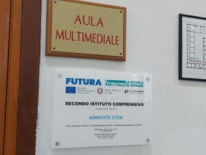 targa ingresso laboratorio